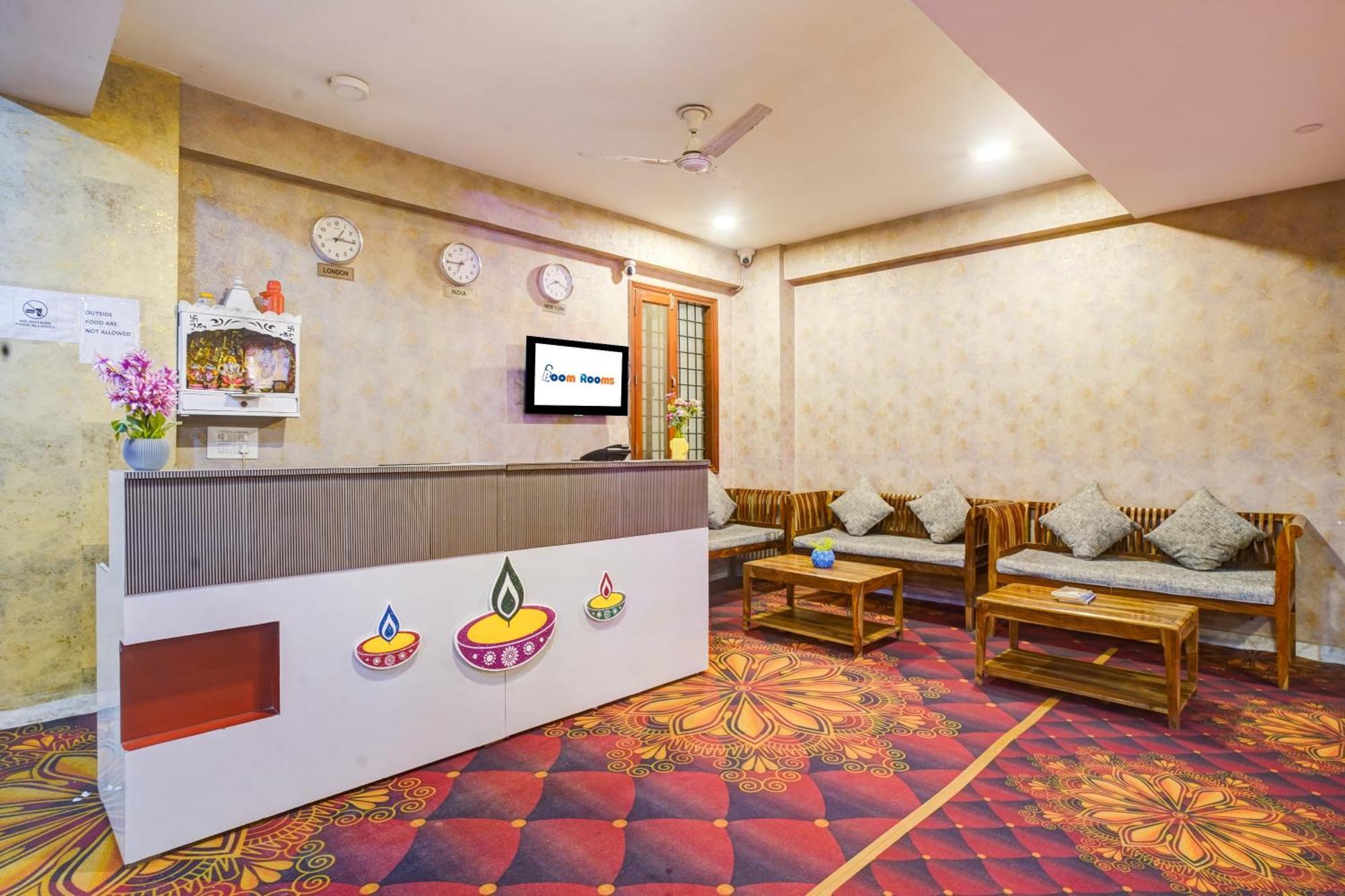 Hotel The York Noida Exterior photo